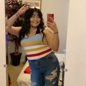 Meet your Posher, Andrea